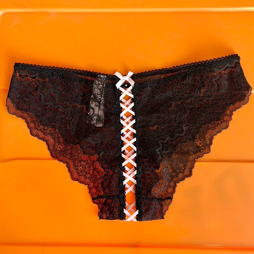 Very sexy lace cut out panty